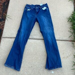 women’s boot cut jeans